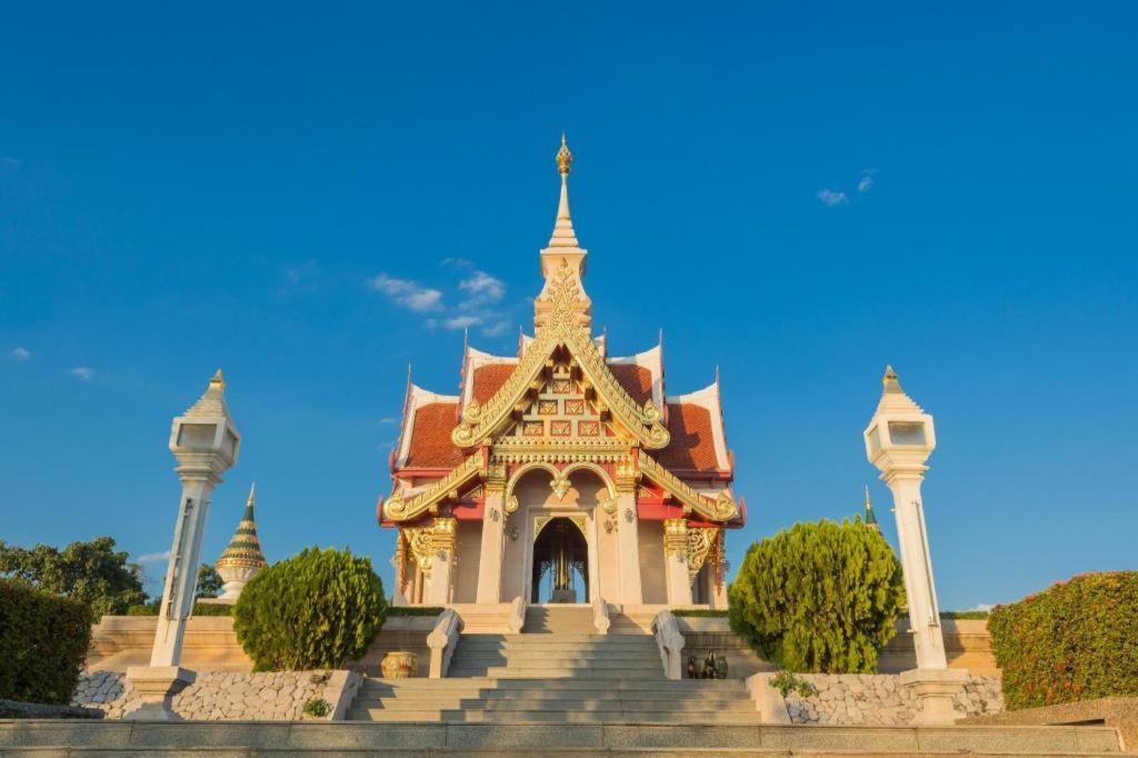 Thanburi Hotel Udon Thani Exterior photo