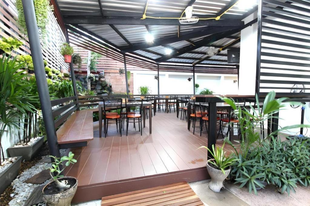 Thanburi Hotel Udon Thani Exterior photo