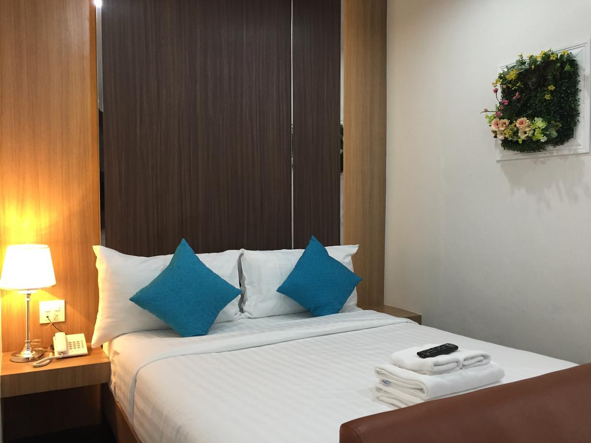 Thanburi Hotel Udon Thani Exterior photo